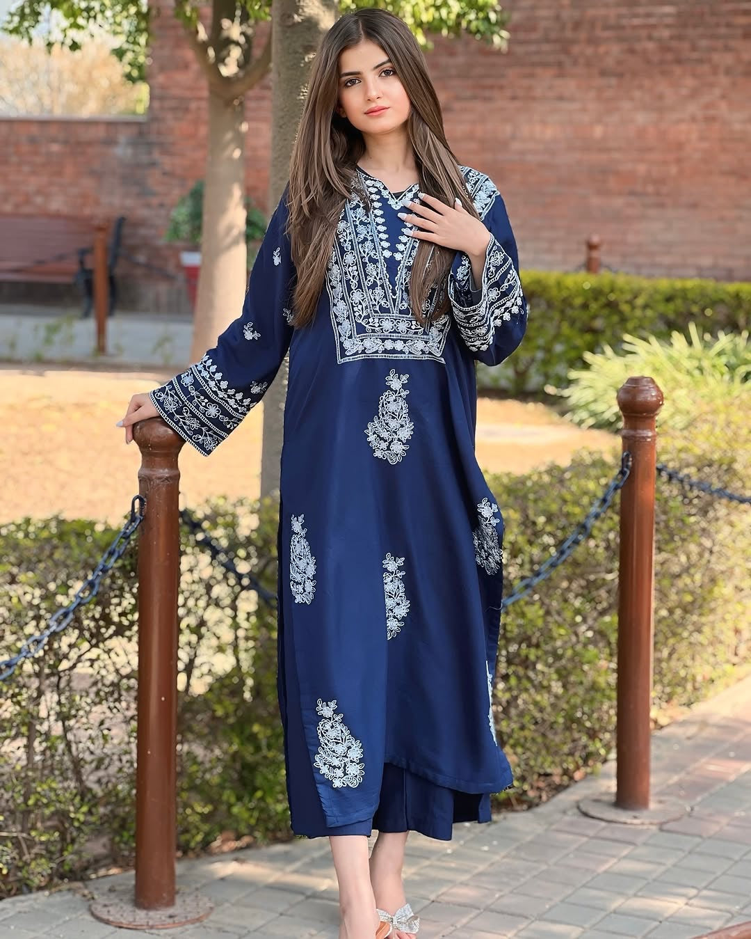 Dazzle EMB long 2pc