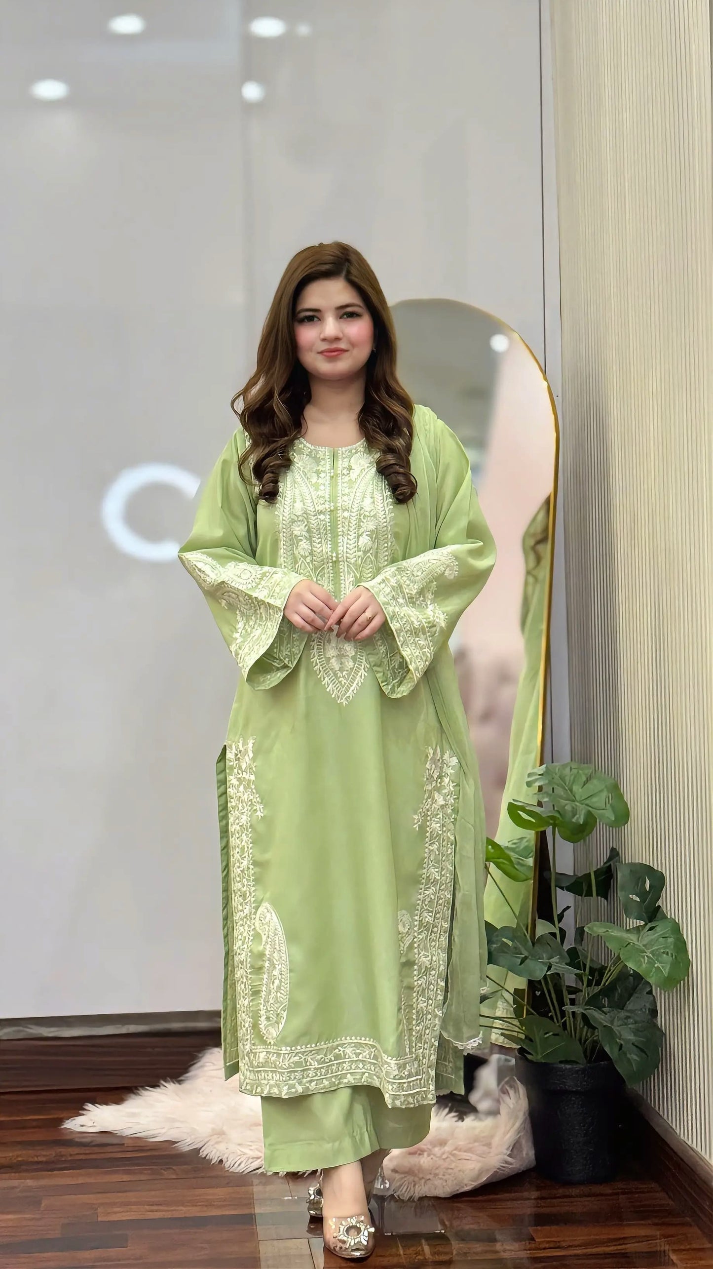 Sapphire embroidery 3pc
