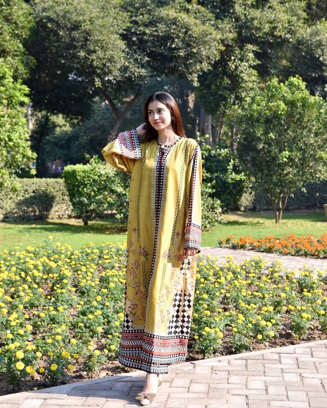 Yellow blush