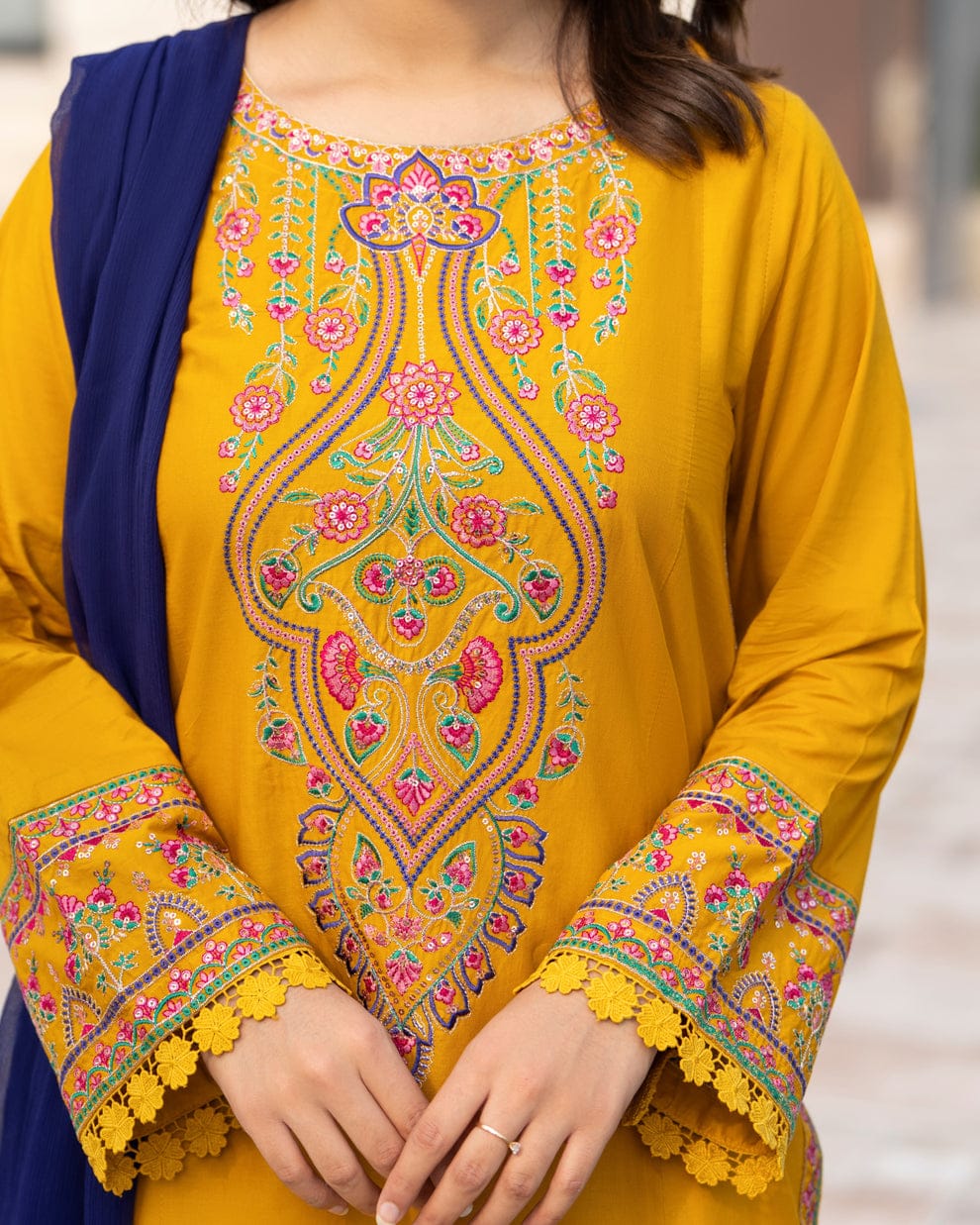 Rangreeza embroidery 3pc