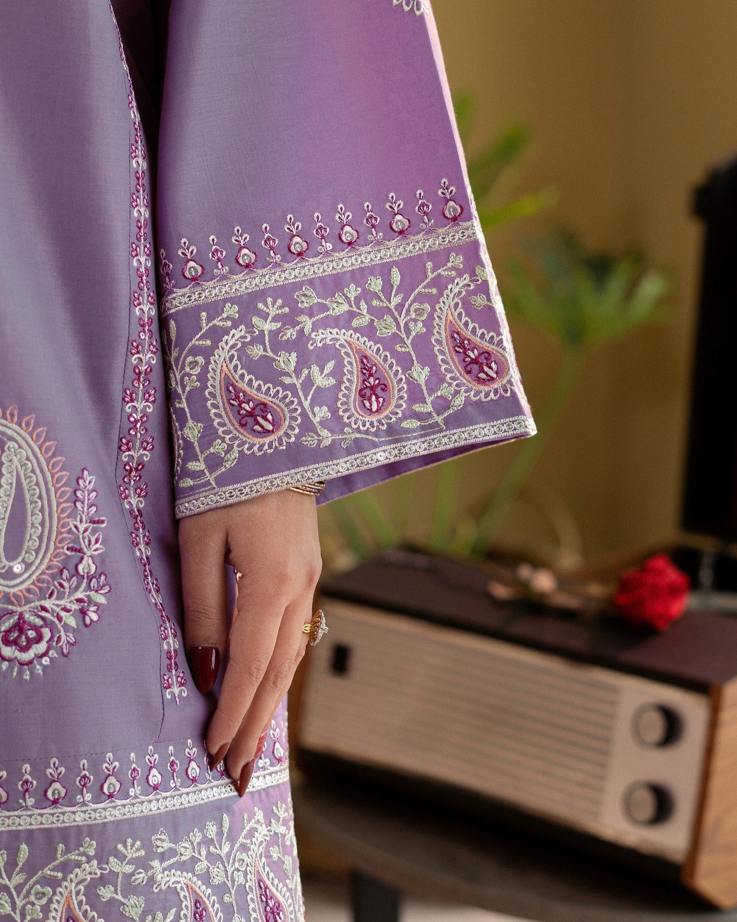 Zirwah Farshi Shalwar 2pc