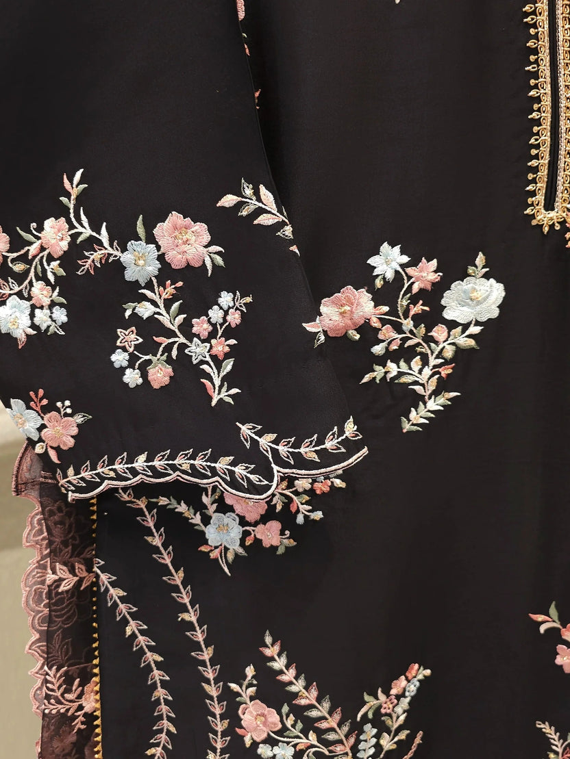 Haniya embroidery 3pc