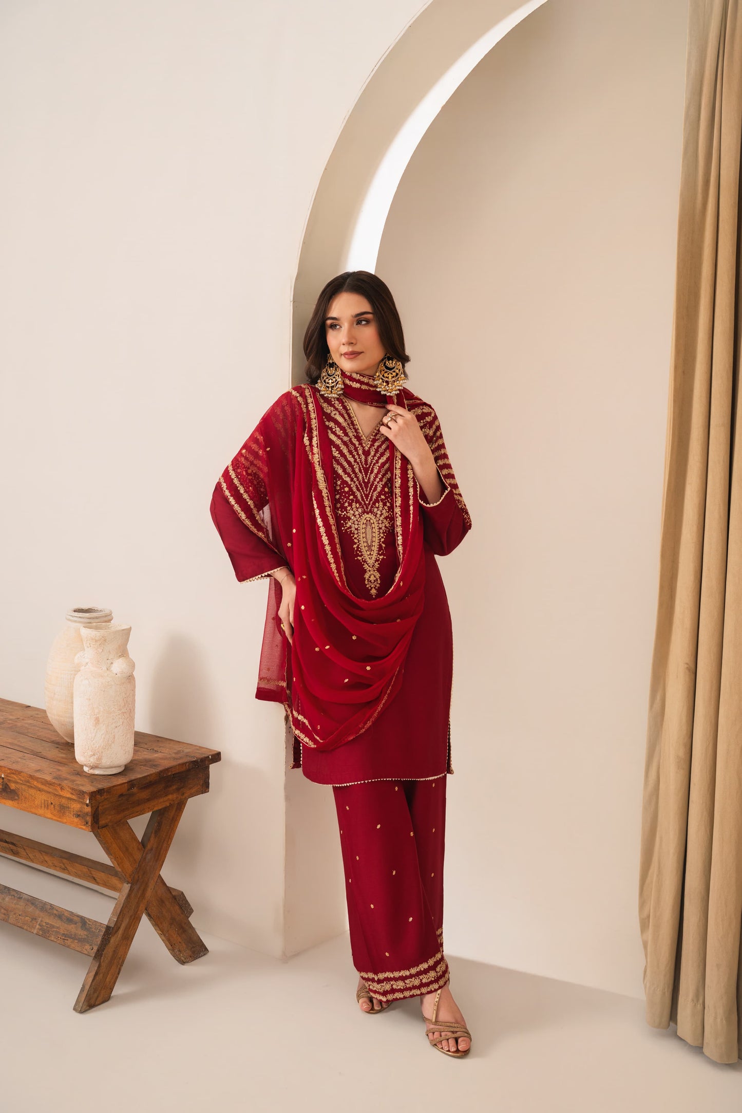 Peacock red