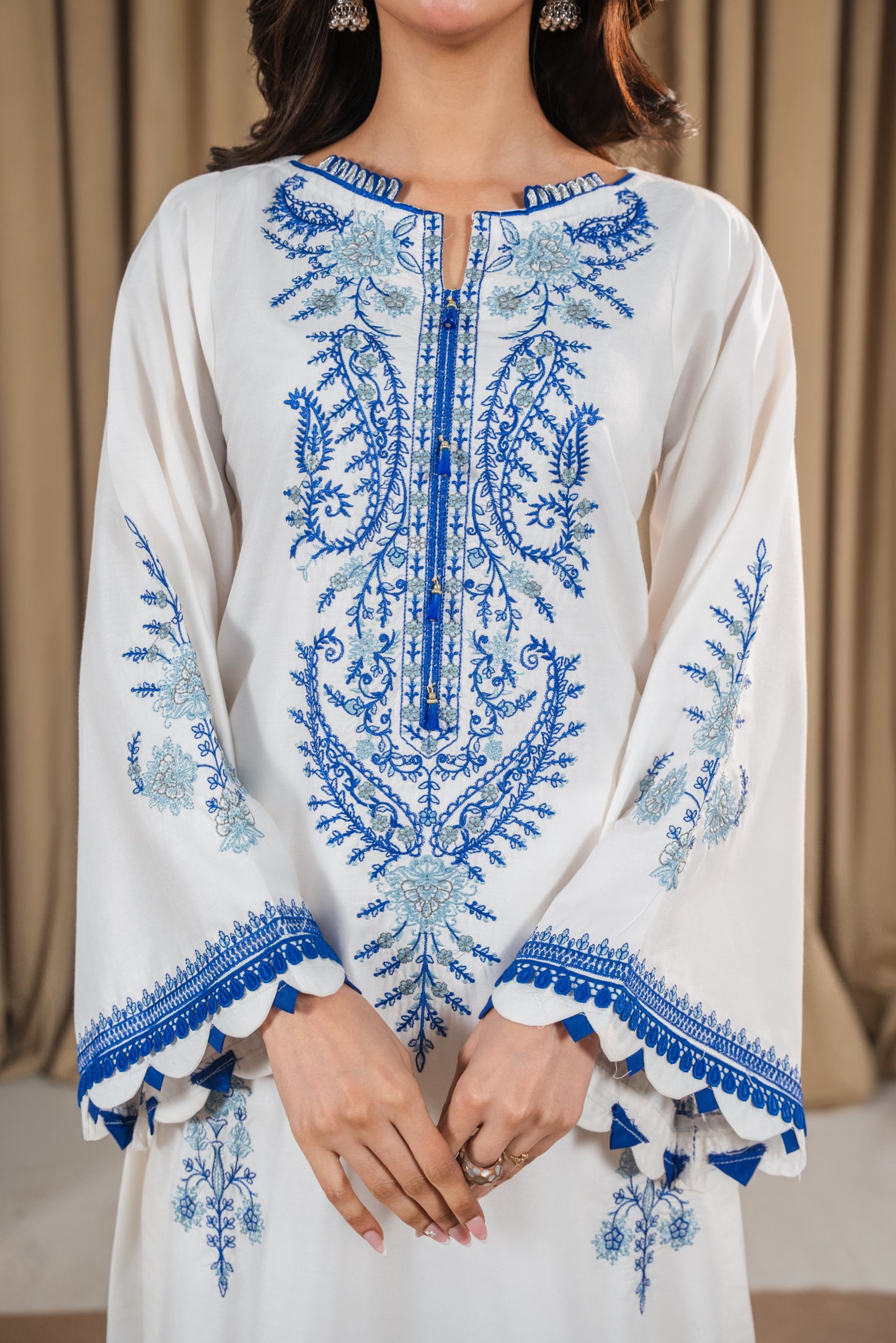 Fana embroidered 3pc