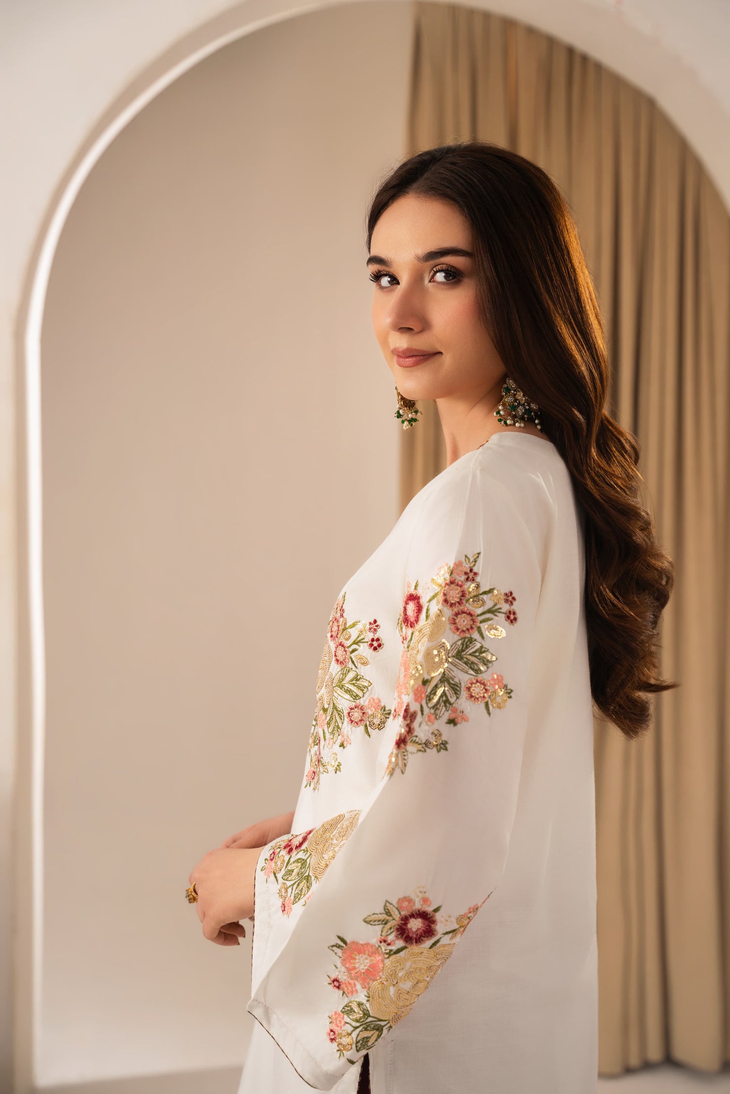 Alaya embroidery 2pc