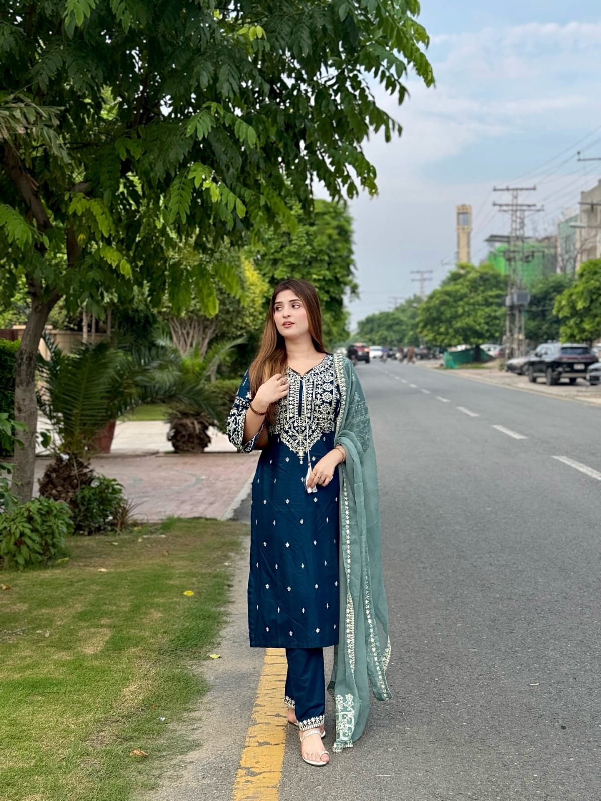 Zara embroidery 3pc