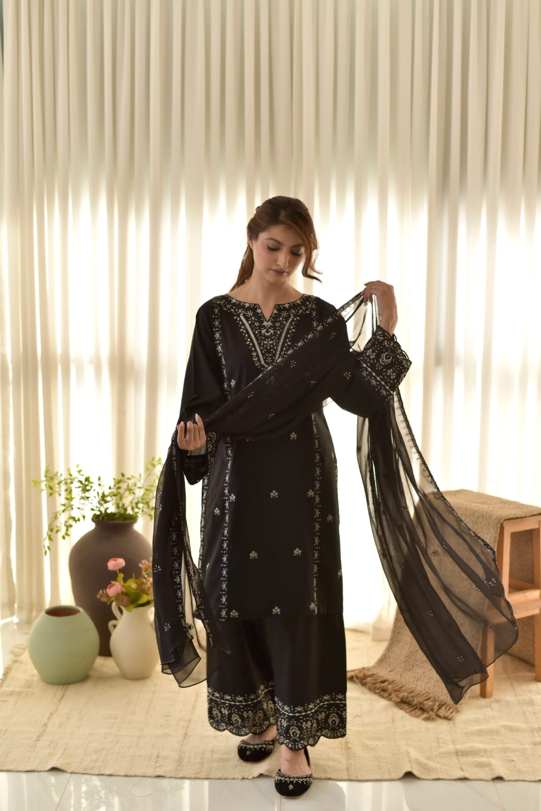 Bareen embroidery 3pc