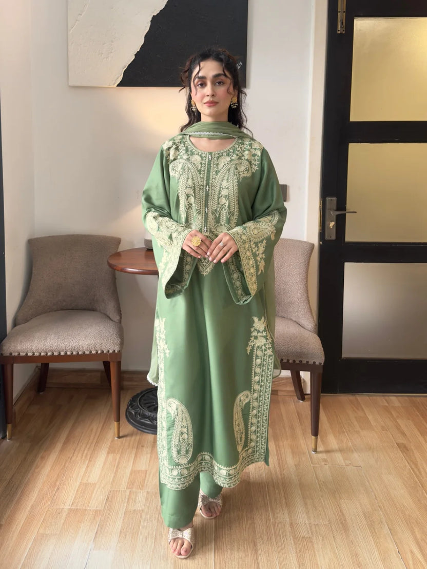 Sapphire embroidery 3pc jade green